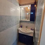 Residenza Silvana A Cielo On The Ground Floor With Parking Βερμπάνια