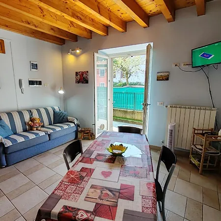 Appartement Residenza Silvana A Cielo On The Ground Floor With Parking