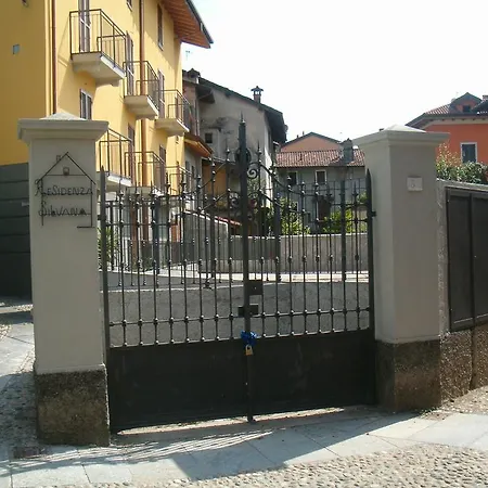 Lägenhet Residenza Silvana A Cielo On The Ground Floor With Parking Verbania