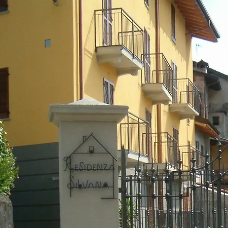 Residenza Silvana A Cielo On The Ground Floor With Parking Verbania