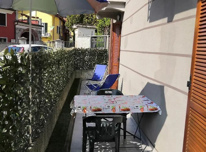 Residenza Silvana A Cielo On The Ground Floor With Parking アパート