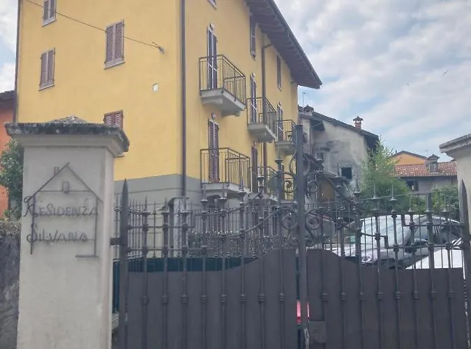 Residenza Silvana A Cielo On The Ground Floor With Parking アパート *